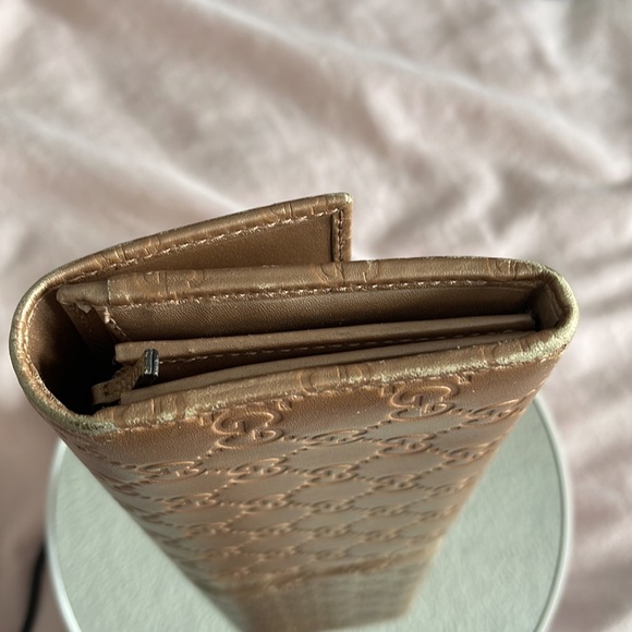 Rare Gucci Metallic Guccissima Leather Flap Over Wallet Heart GG Gold EMBOSSED - Picture 5 of 10